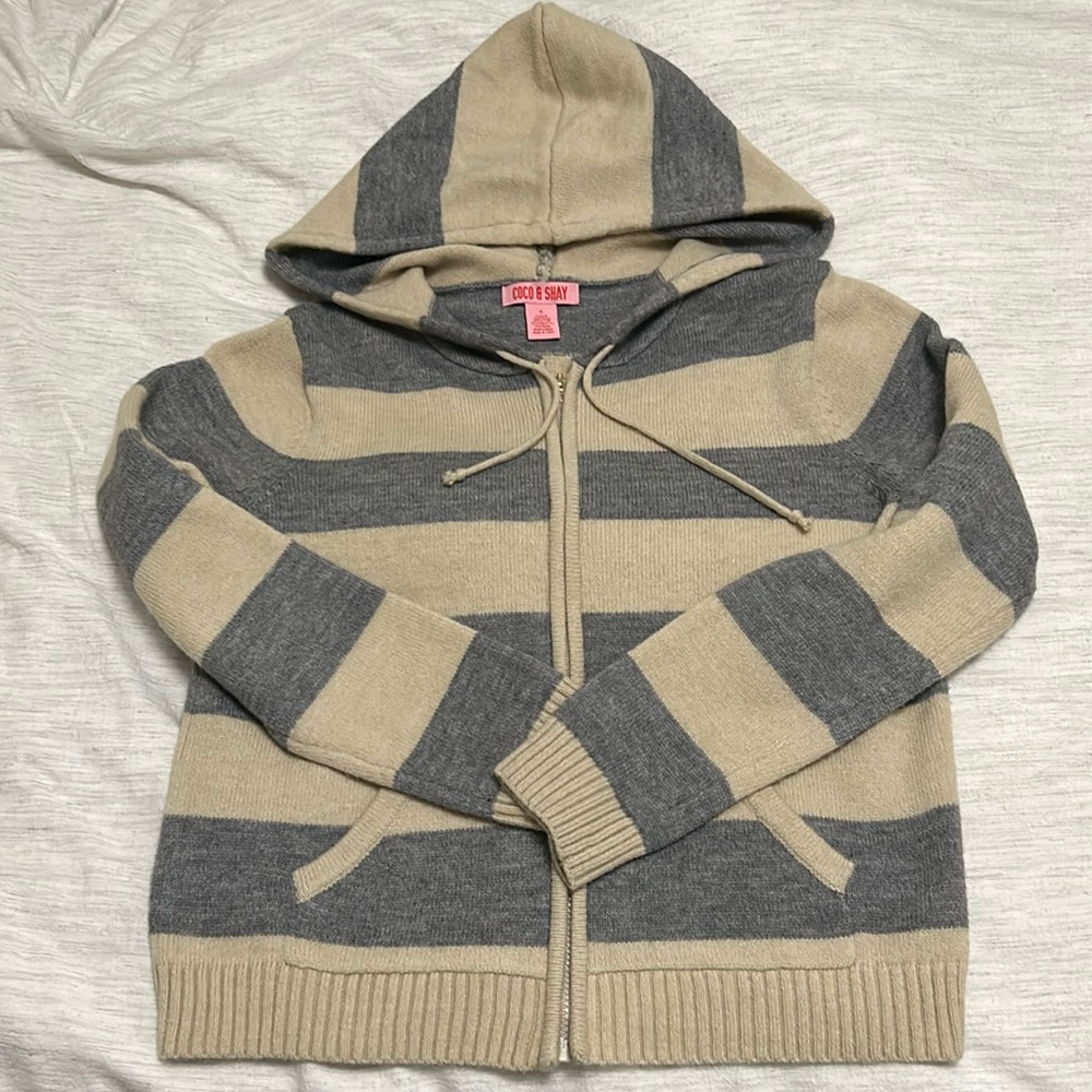 Coco and Shay Hooded Sweater - Women’s XL